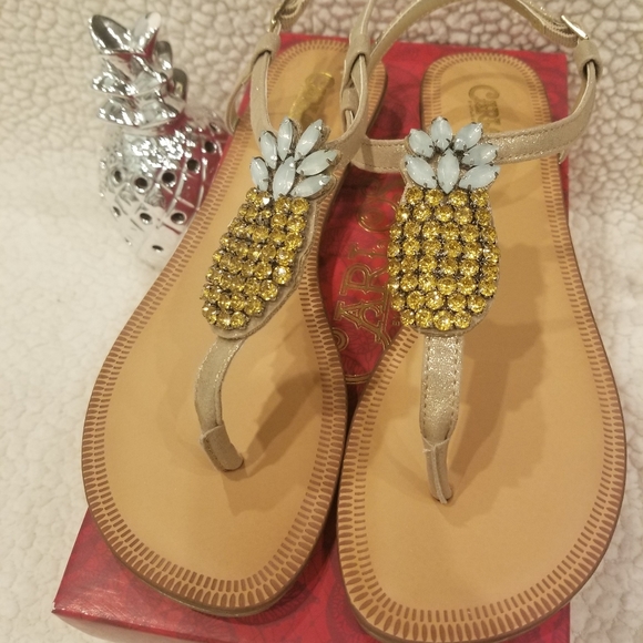 Carlos Santana Shoes - Carlos Santana Pineapple Sandals